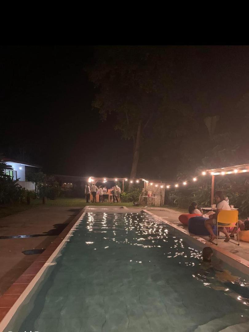 Rouhi Retreats By Doulos *